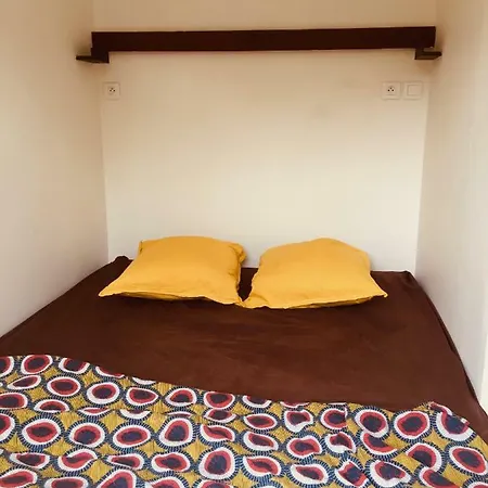 Entre Montmartre Et Batignolles * Paris